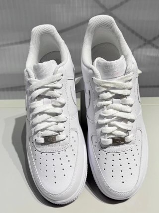 Nike Air Force 1 Low '07 Talla 42 Blancas
