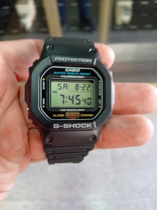 CASIO G-SHOCK DW-5600UE-1ER/ oferta flash