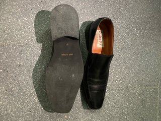 Zapatos de vestir Luisetti negros talla 41