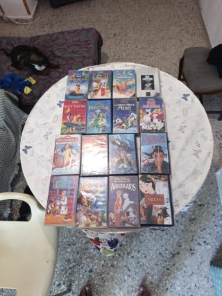 Lote 72 Cintas VHS Disney Clásicos y más