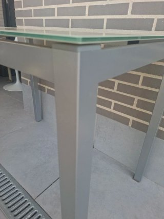 Mesa de cocina cristal y metal