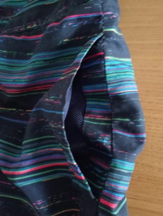 Bañador Pull&Bear rayas multicolor.