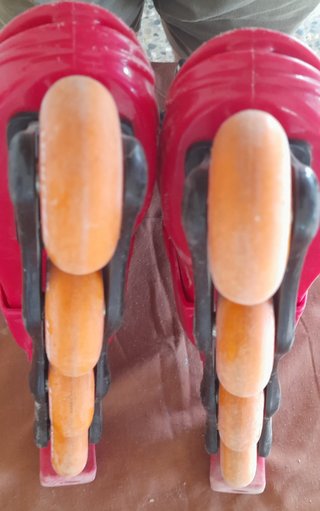 Patines infantiles rojos