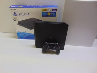 PS4 CON MANDO Y CAJA (183315)