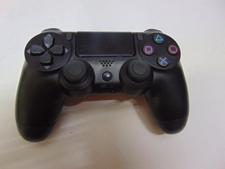 PS4 CON MANDO Y CAJA (183315)