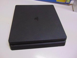 PS4 CON MANDO Y CAJA (183315)