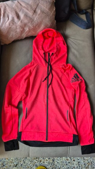 Pack 4 Sudaderas + 1 de regalo