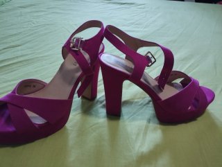 Zapatos de tacón rosa/morado talla 38