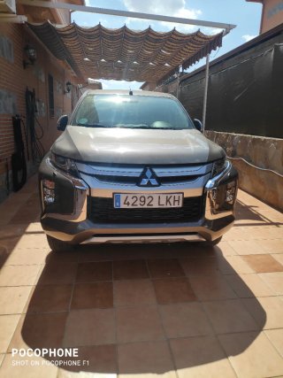 Mitsubishi L 200 2020