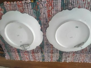 Piatti decorativi antichi