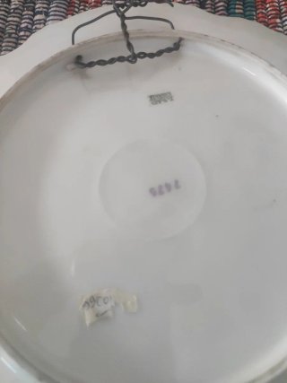 Piatti decorativi antichi