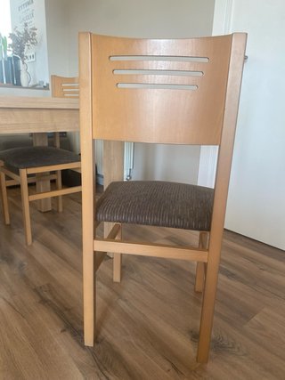 Conjunto mesa extensible y 4 sillas comedor madera