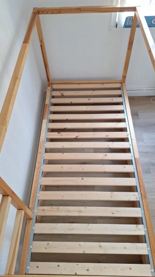 Cama KURA IKEA madera