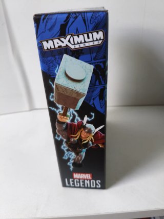 Marvel Legends Thor Maximum Series Figura