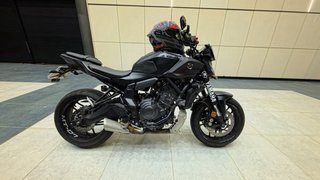 Yamaha MT-07 Negra
