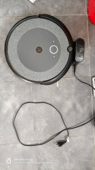 Robot Aspirador iRobot i3