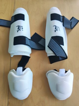 Protecciones Tibia y Empeine Taekwondo