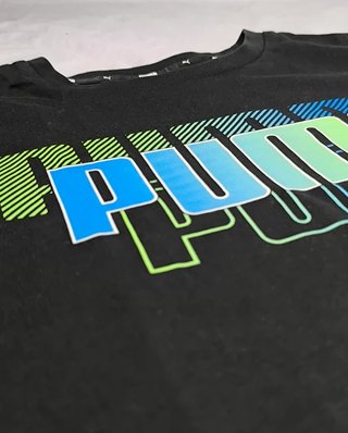 Camiseta Puma Negra Estampado Neón Multicolor S