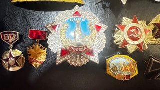 Lote Insignias Militares Rusas y Nazis