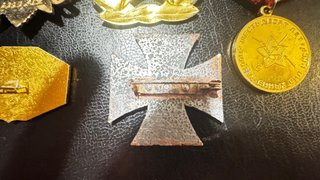 Lote Insignias Militares Rusas y Nazis