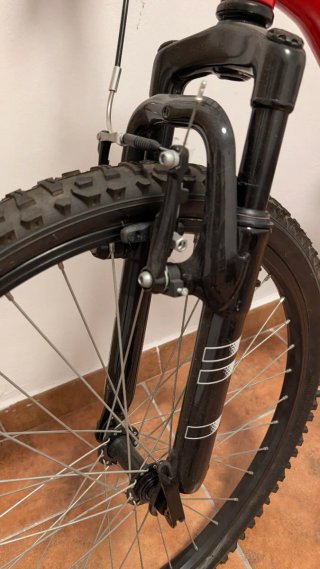 Bicicleta B-PRO MTB 24 18 velocidades