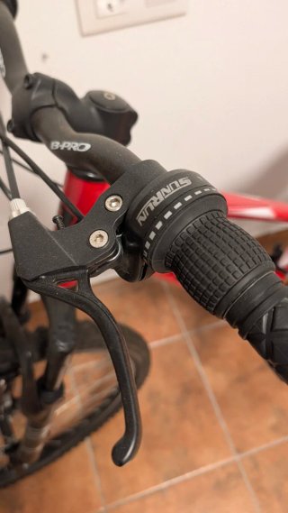 Bicicleta B-PRO MTB 24 18 velocidades