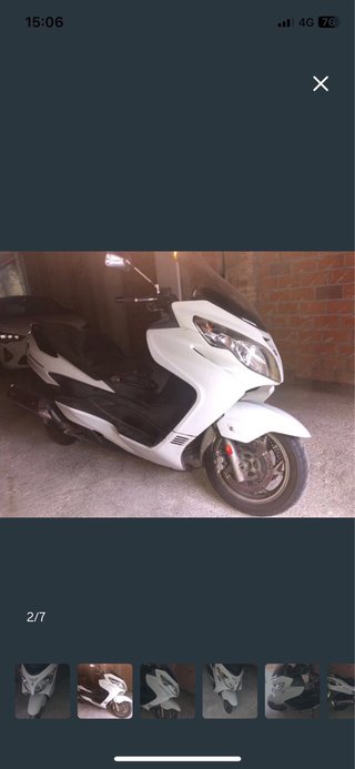 Suzuki Burgman 400 Maxi Scooter Blanca