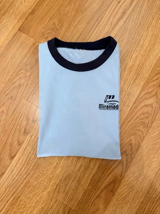 Camiseta deportiva Colegio Miramadrid T12