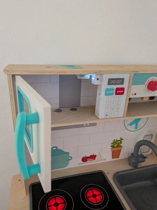 Cocinita infantil de madera