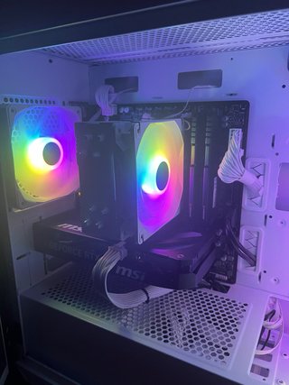 PC Gaming  5060 Ti 16GB  TODAVÍA CON GARANTÍA!!