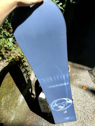 Tavola Snowboard Hammer più attacchi