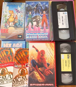 9 Películas VHS Familiares. (Individual 5€)