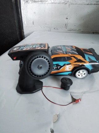 Coche RC Drift JONRRYIN 1:14