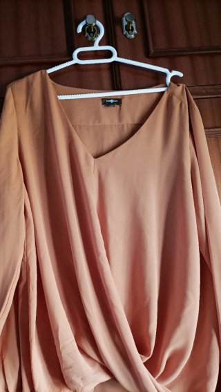 Camisa manga larga dorada SURKANA