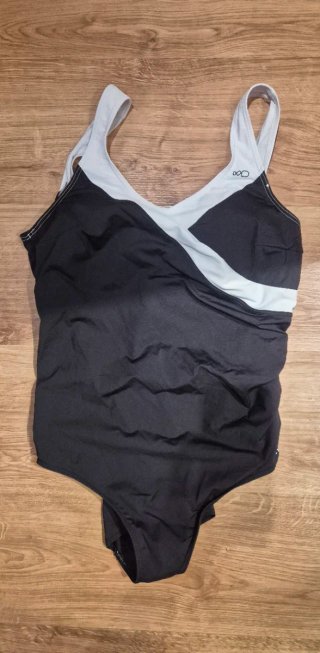 Bañador negro y blanco