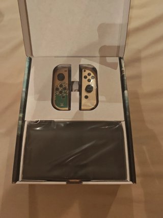 Nintendo Switch OLED Edición Zelda Tears of Kingdo