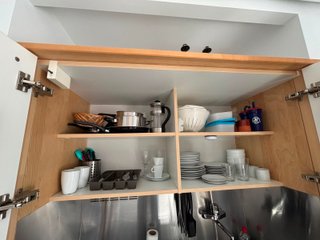 Cocina armario completa: nevera, vitro y lavabo