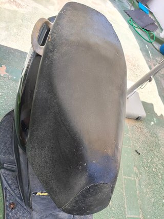 Yamaha Ovetto Scooter Negra Neos