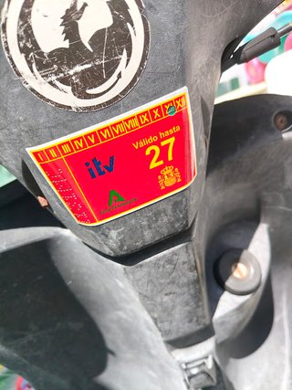 Yamaha Ovetto Scooter Negra Neos