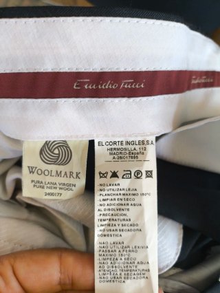 Traje Emilio Tucci El Corte Inglés Negro/Rojo