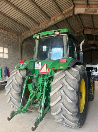 Tractor John Deere 8100