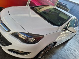 Opel Astra 2013