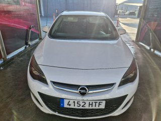 Opel Astra 2013