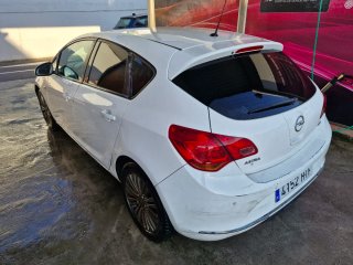 Opel Astra 2013
