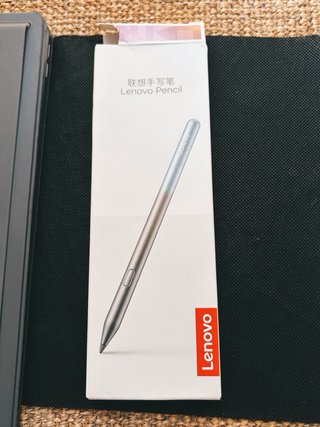 Lenovo Tab M11 con 2 lápices y dos fundas