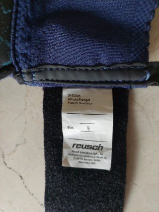 Guantes de portero Reusch