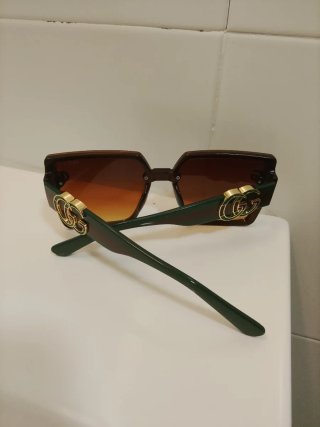 Gafas de sol Gucci Marrón y Dorado