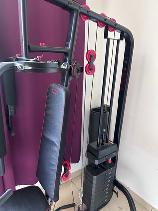 Máquina de gimnasio multifunción