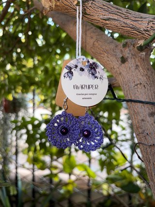 Pendientes crochet morados