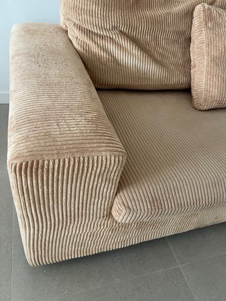 Sofá chaise longue beige de tela.desenfundable 100